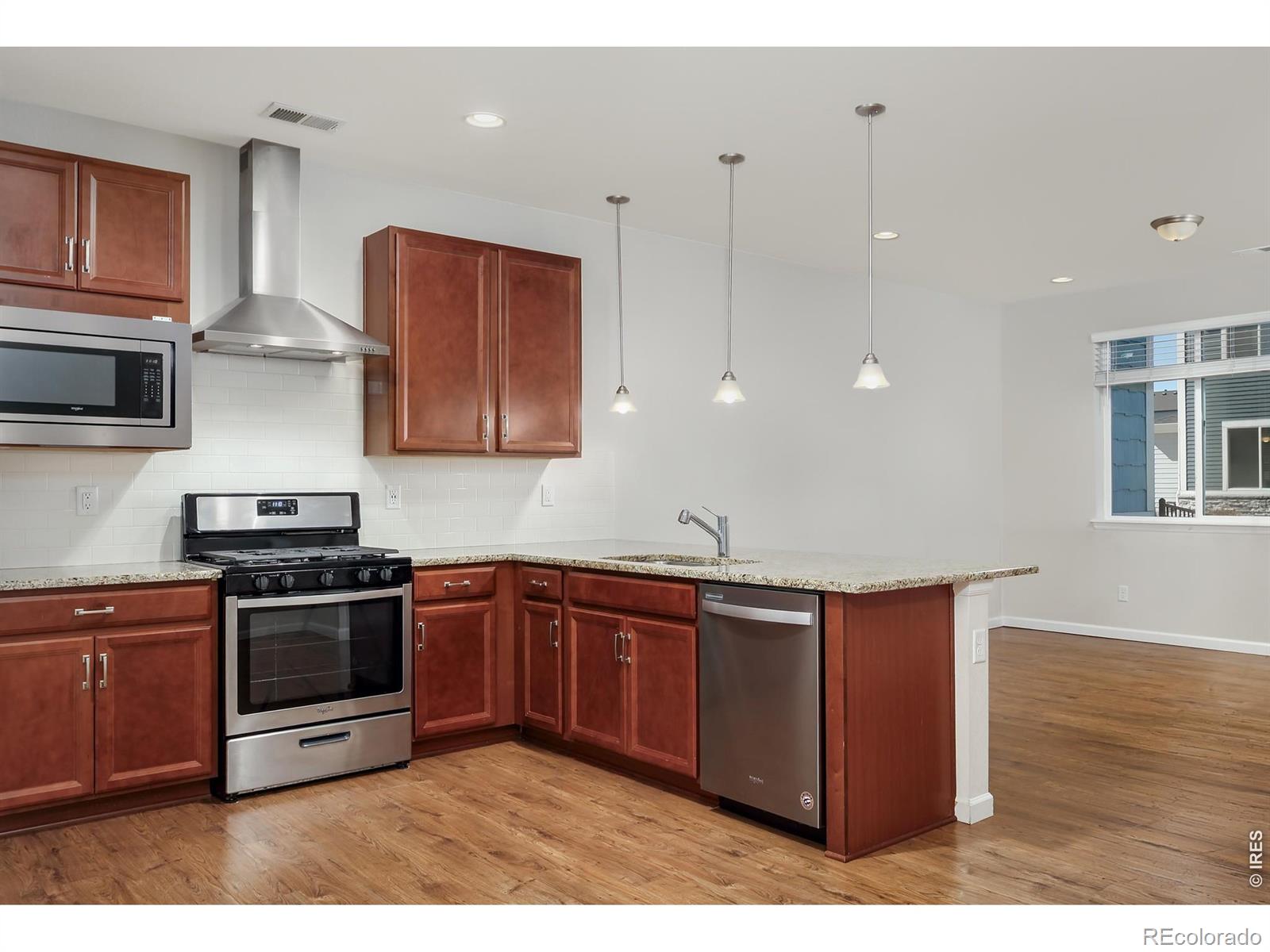 MLS Image #9 for 610  stonebridge drive,longmont, Colorado