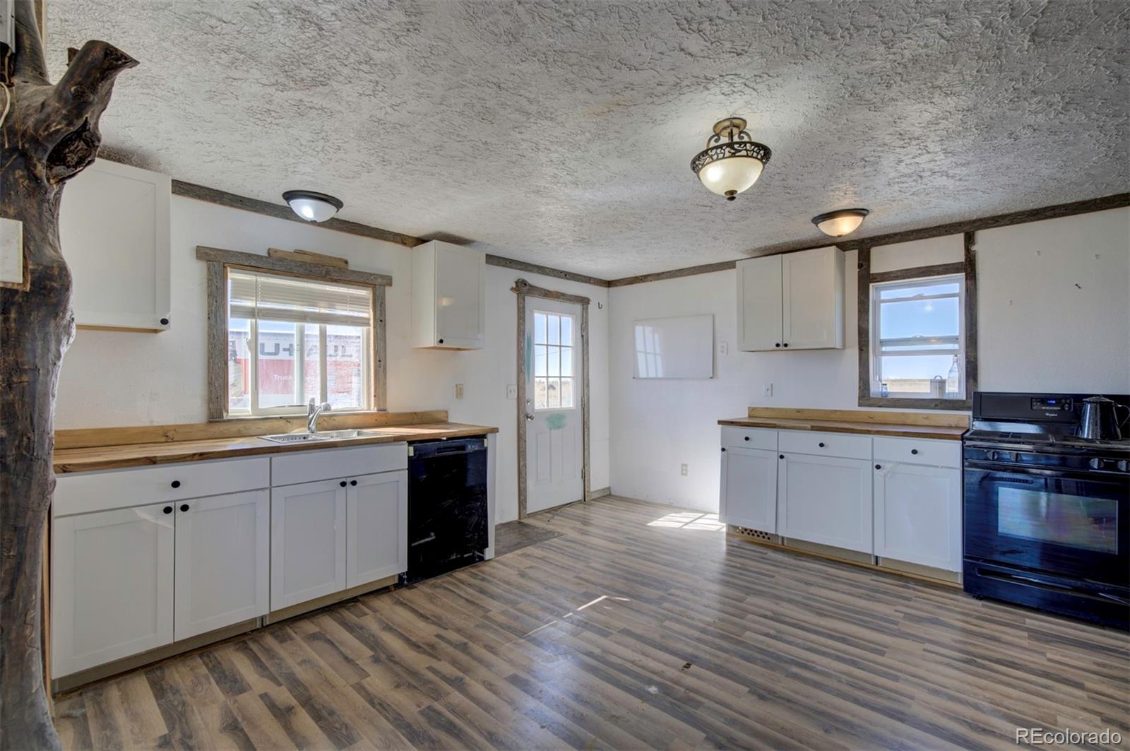 MLS Image #6 for 10573  county road 165 ,matheson, Colorado