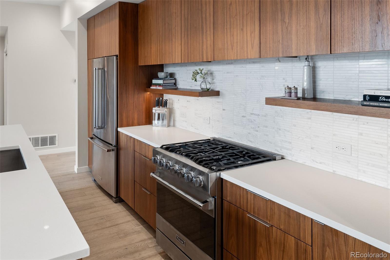 MLS Image #3 for 3233  tejon street 305,denver, Colorado