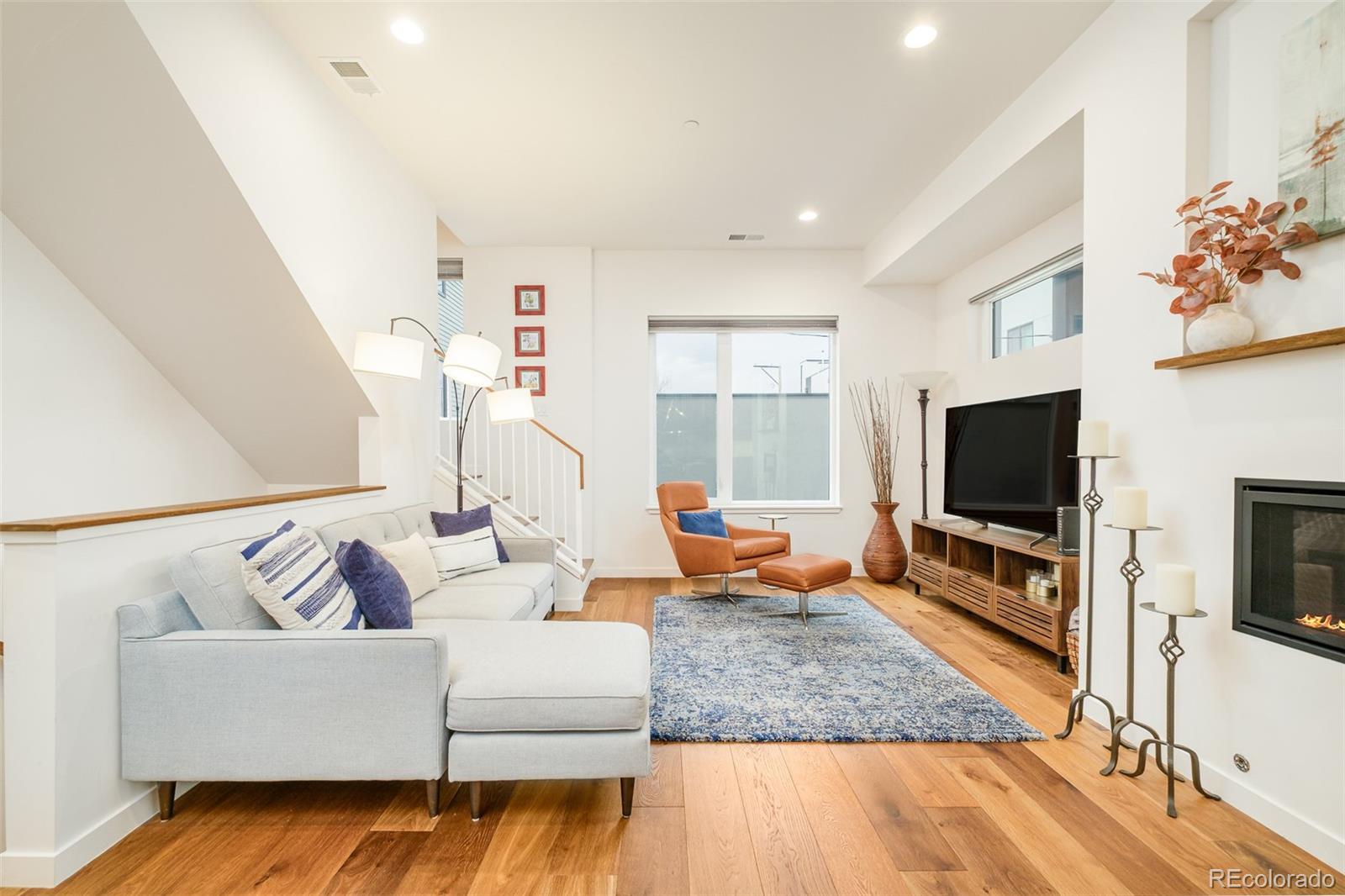 MLS Image #10 for 1724  irving street 6,denver, Colorado