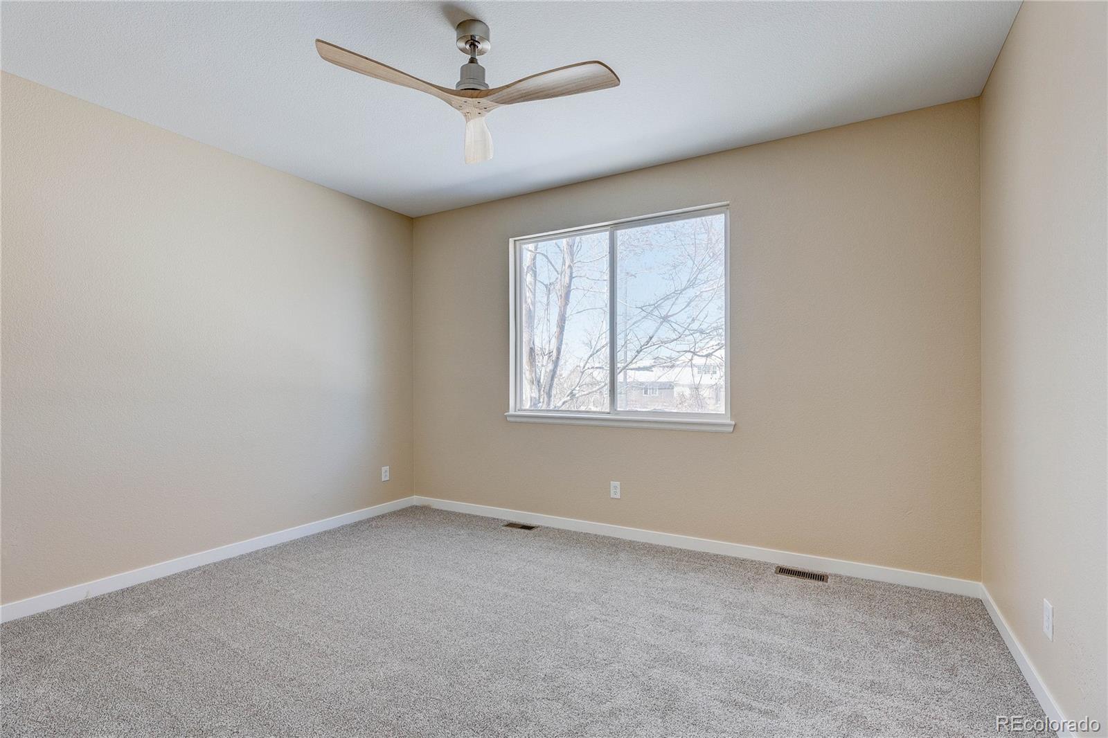 MLS Image #15 for 24671 e kansas circle,aurora, Colorado