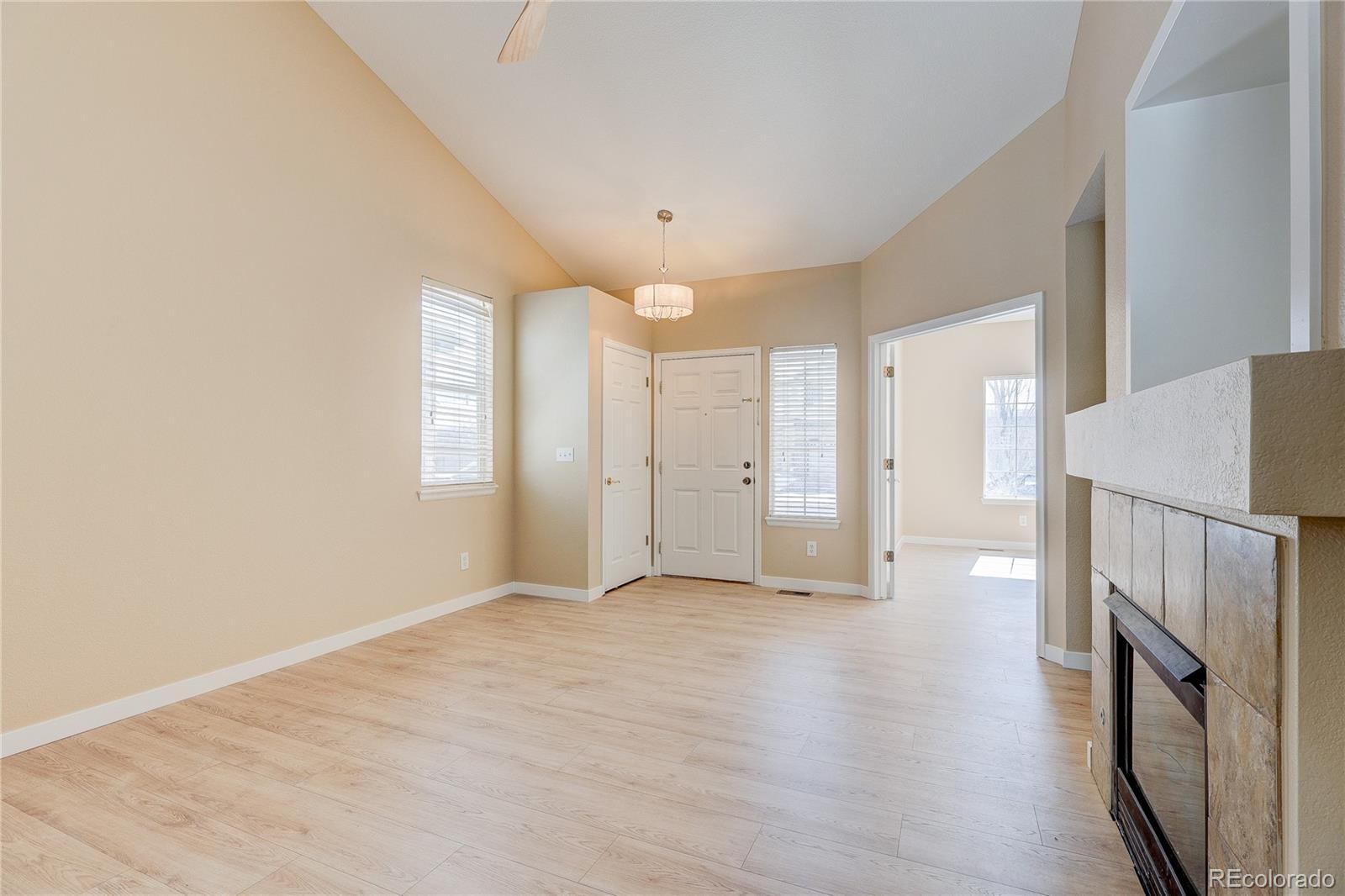 MLS Image #6 for 24671 e kansas circle,aurora, Colorado