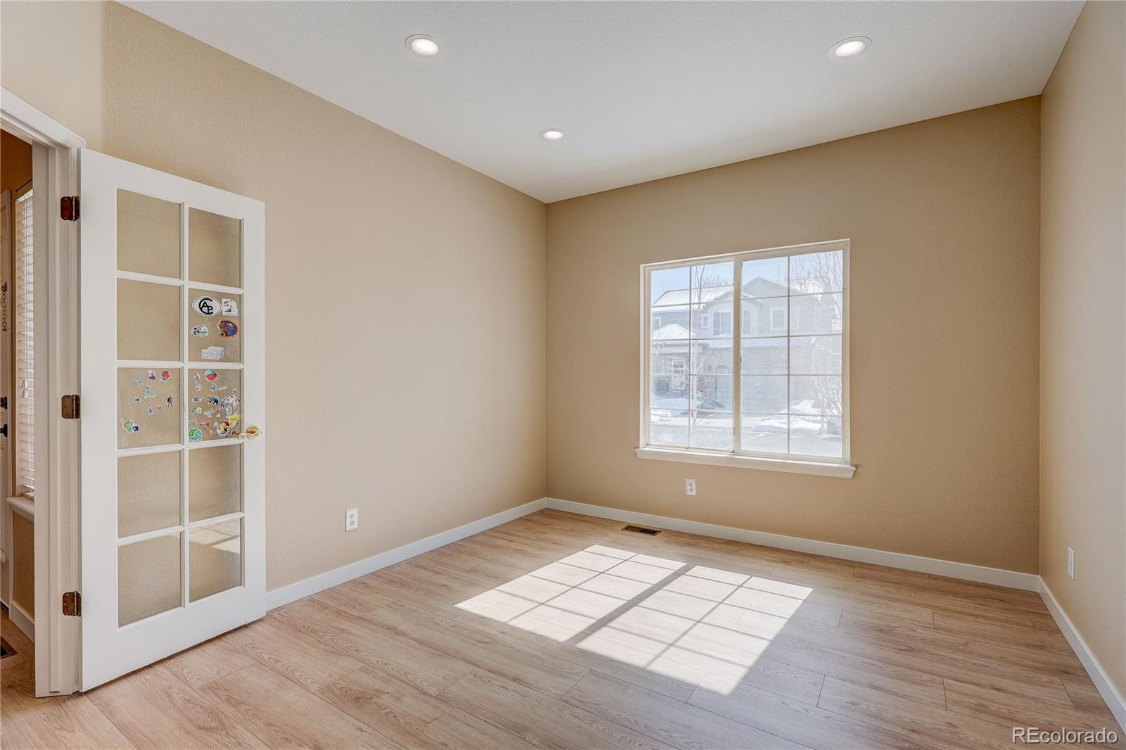 MLS Image #9 for 24671 e kansas circle,aurora, Colorado