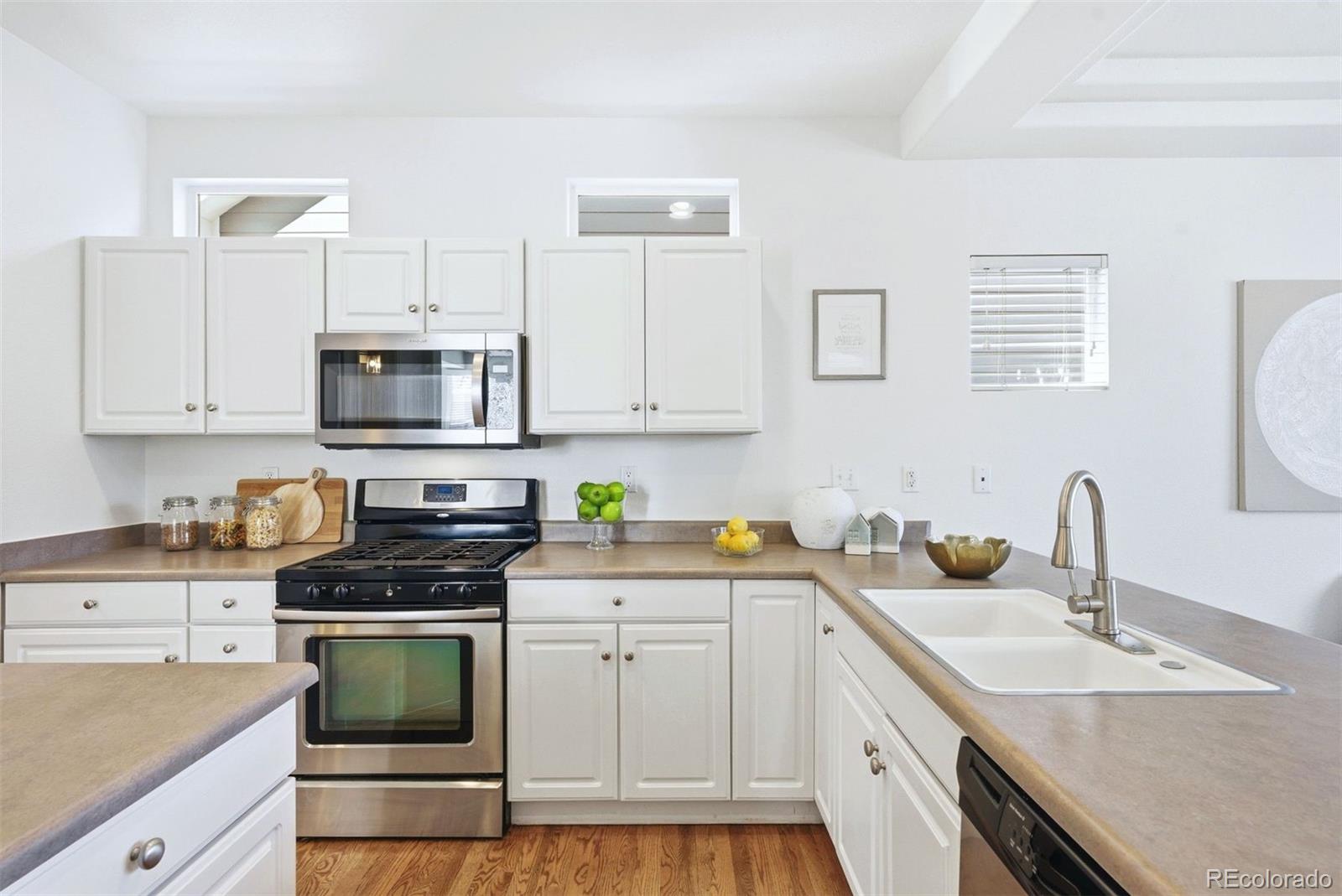 MLS Image #7 for 2043  king way,denver, Colorado