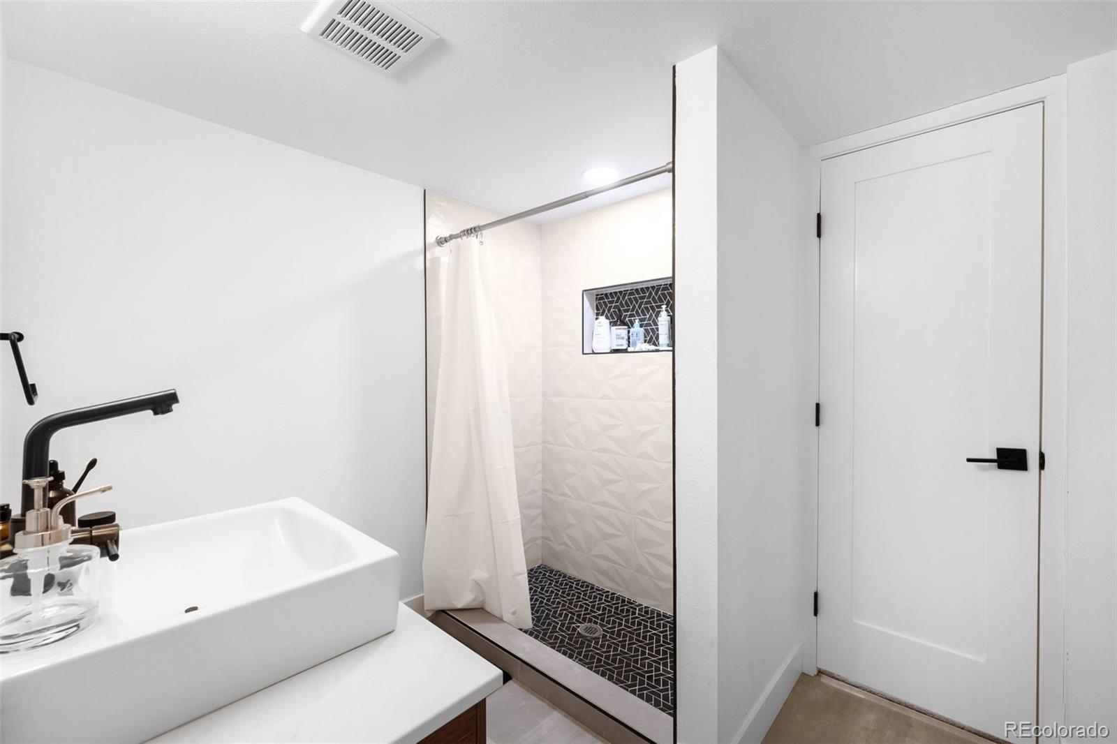 MLS Image #38 for 5401 e dakota avenue,denver, Colorado