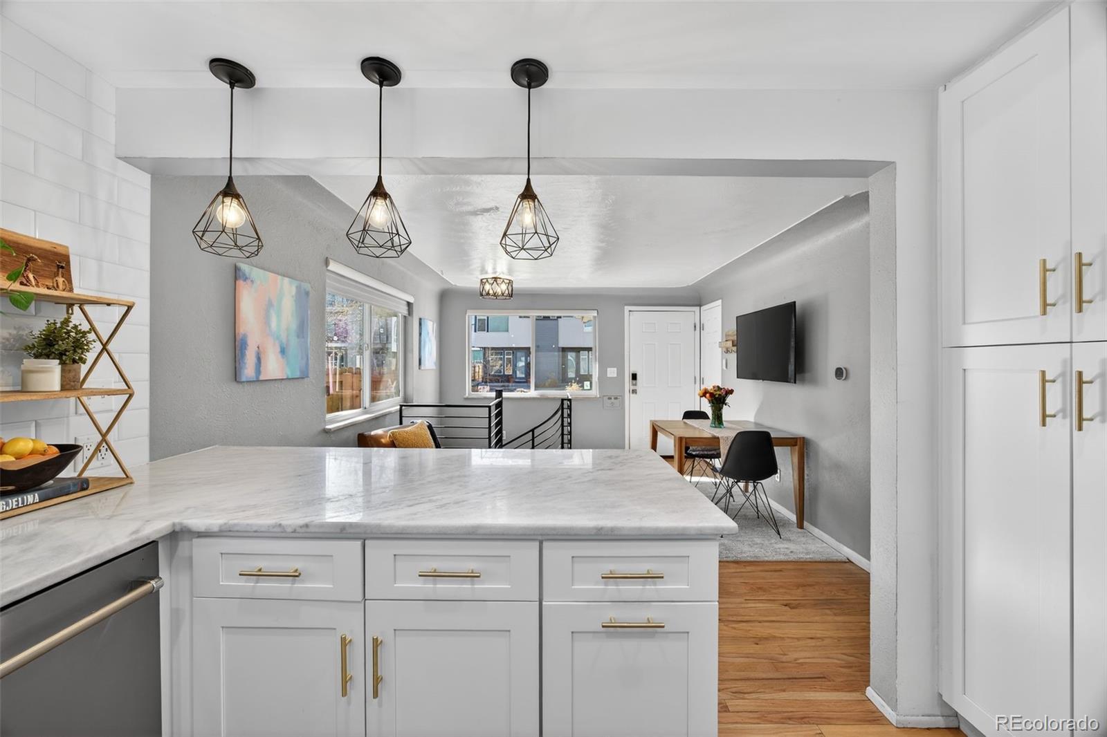 MLS Image #10 for 1390  xavier street,denver, Colorado