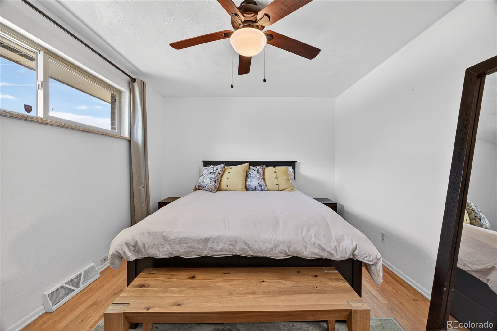 MLS Image #14 for 1390  xavier street,denver, Colorado