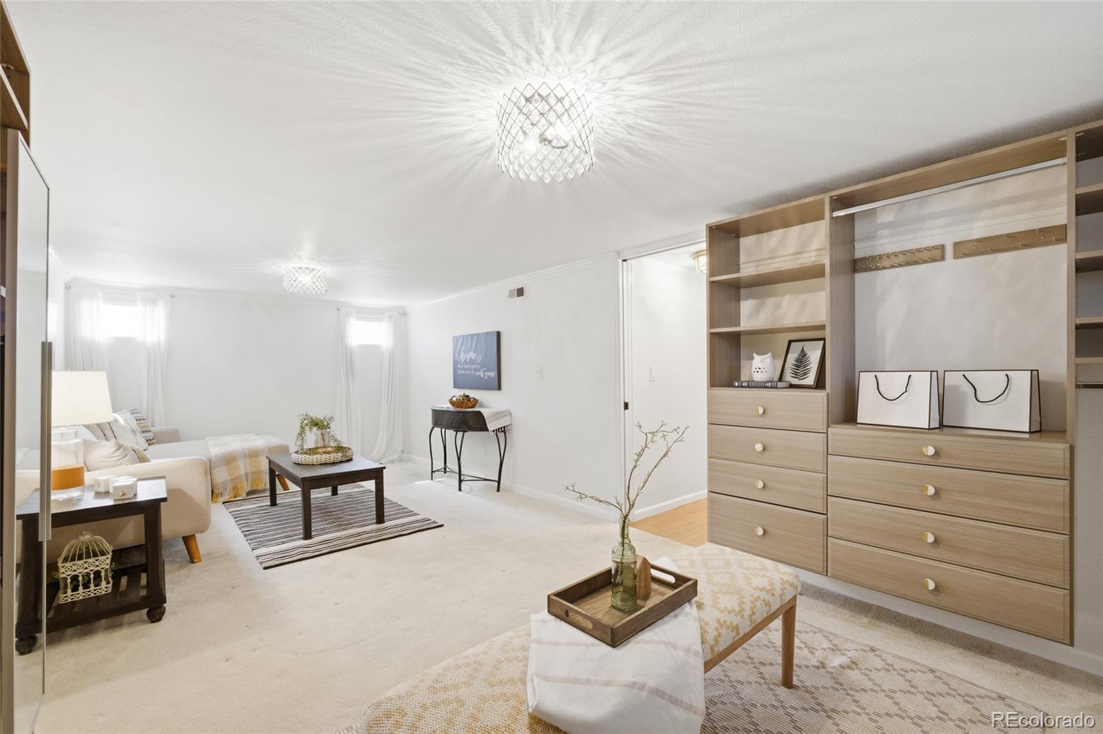 MLS Image #18 for 1423  holly street,denver, Colorado