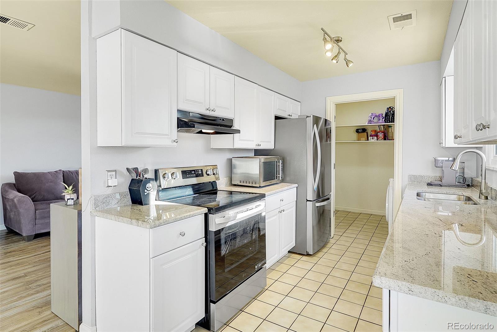 MLS Image #11 for 9848  appletree place ,thornton, Colorado