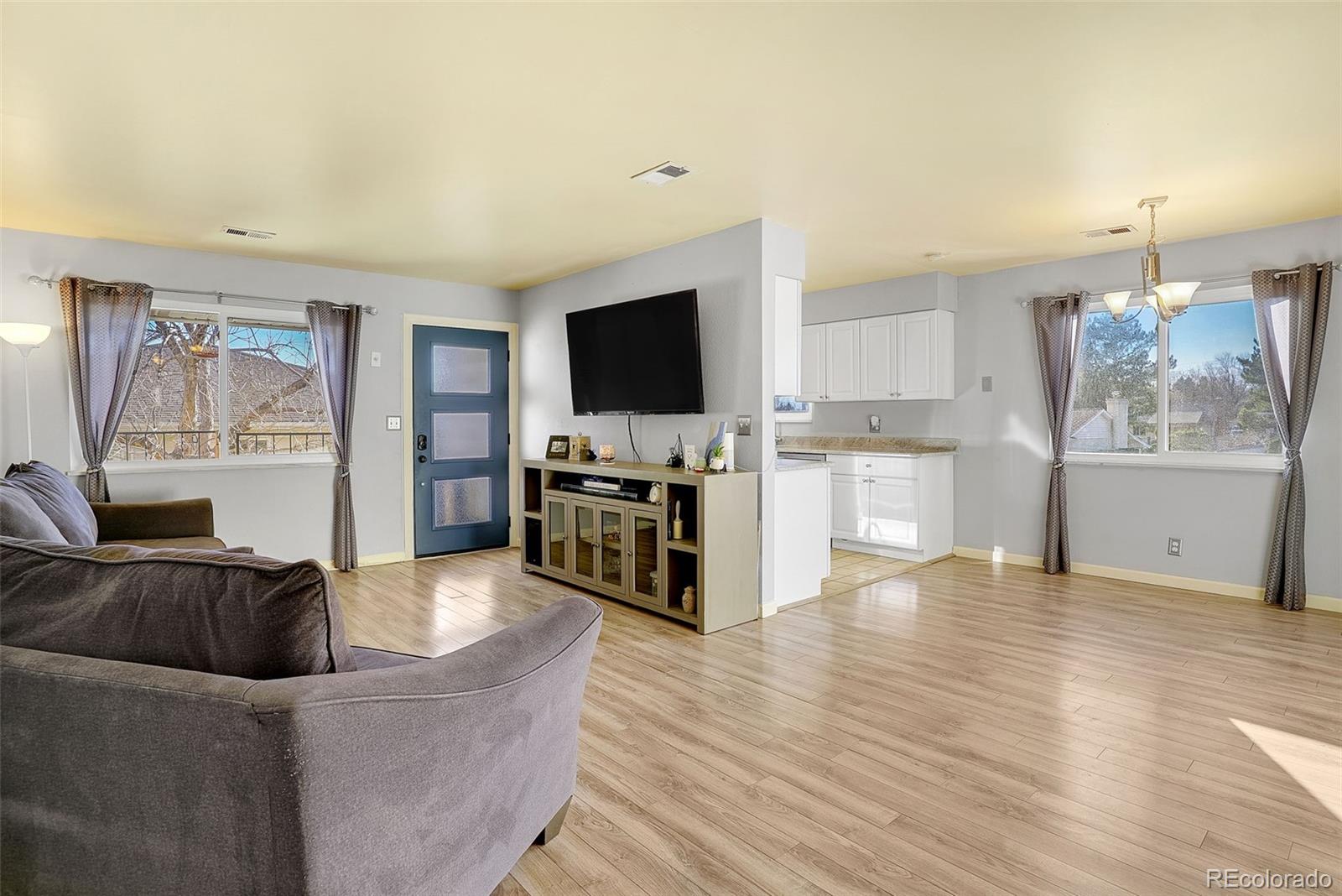 MLS Image #5 for 9848  appletree place ,thornton, Colorado