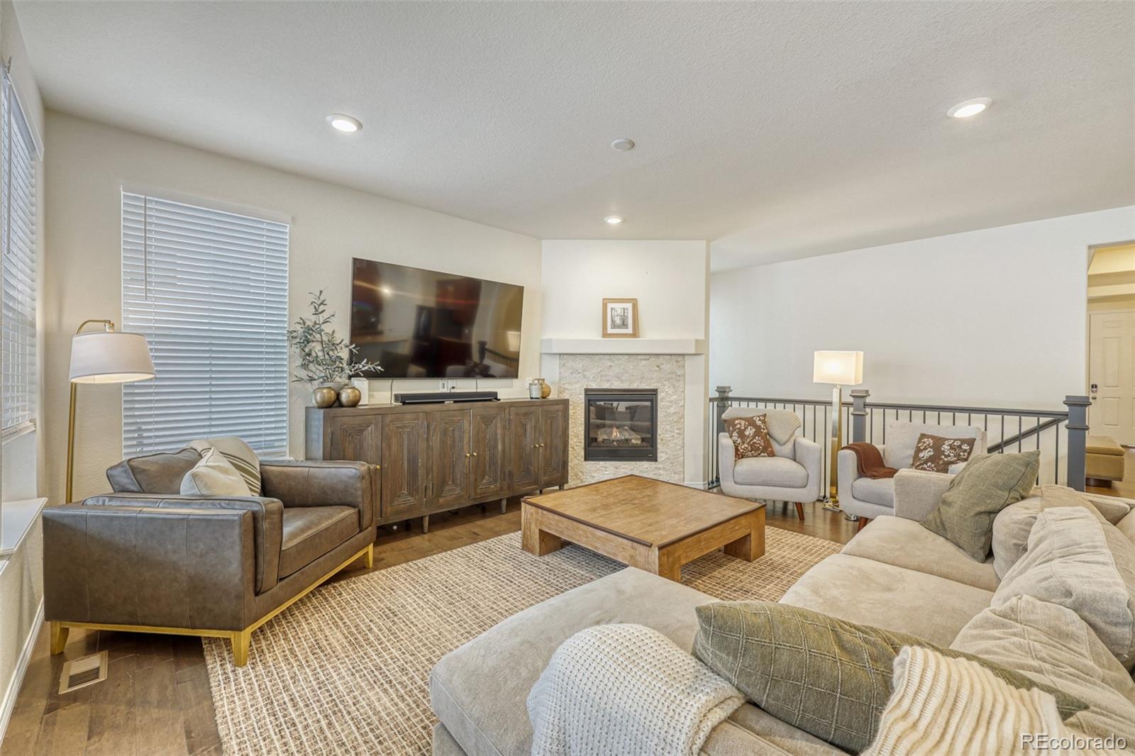 MLS Image #3 for 186  back nine drive,castle pines, Colorado