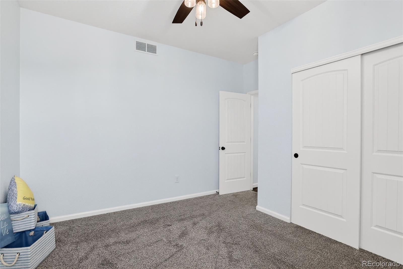 MLS Image #11 for 26898 e 1st place,aurora, Colorado