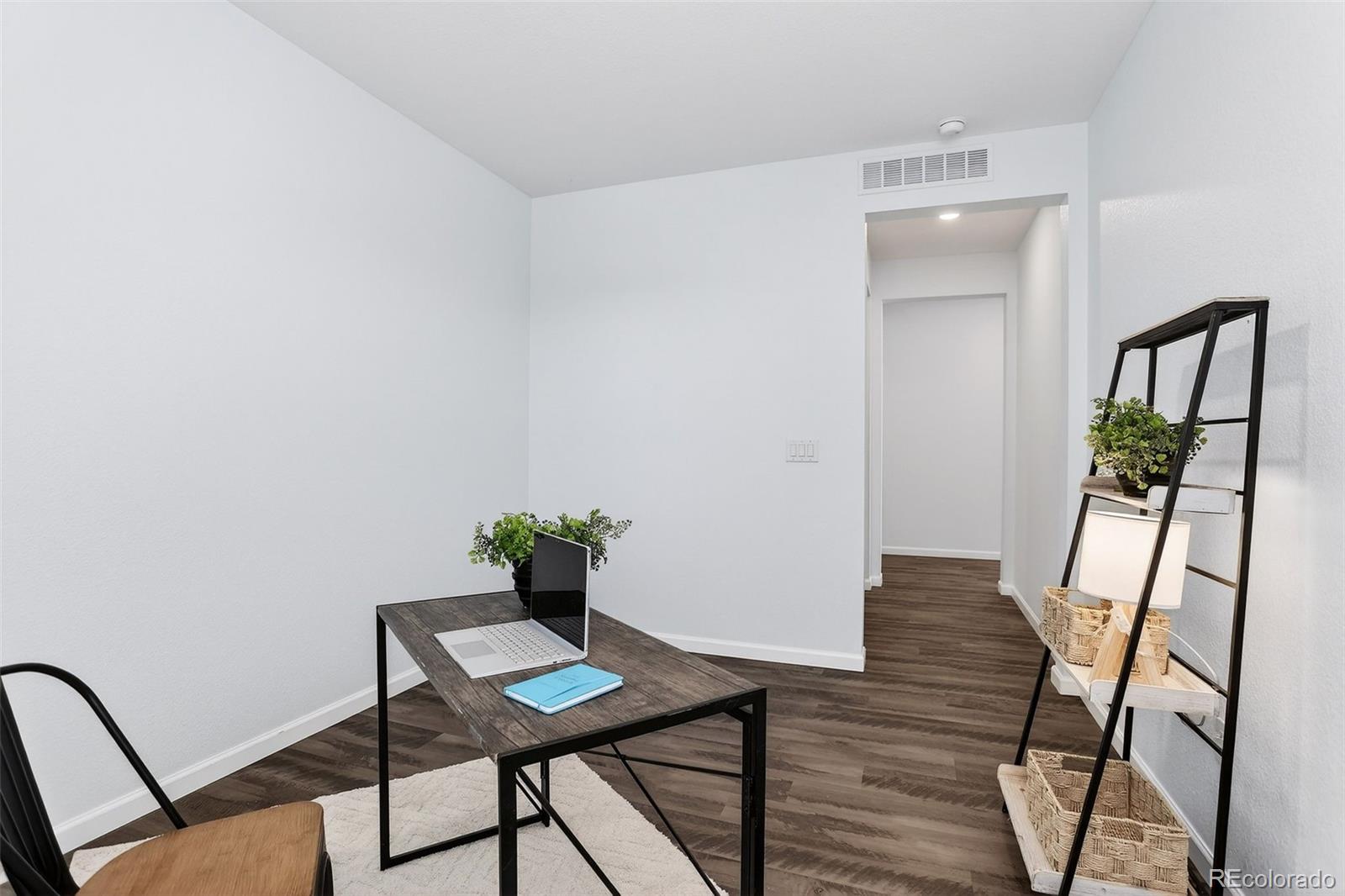 MLS Image #13 for 26898 e 1st place,aurora, Colorado