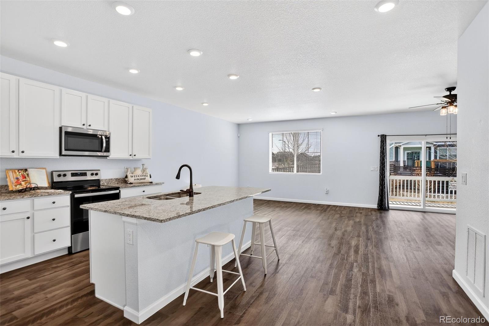 MLS Image #15 for 26898 e 1st place,aurora, Colorado