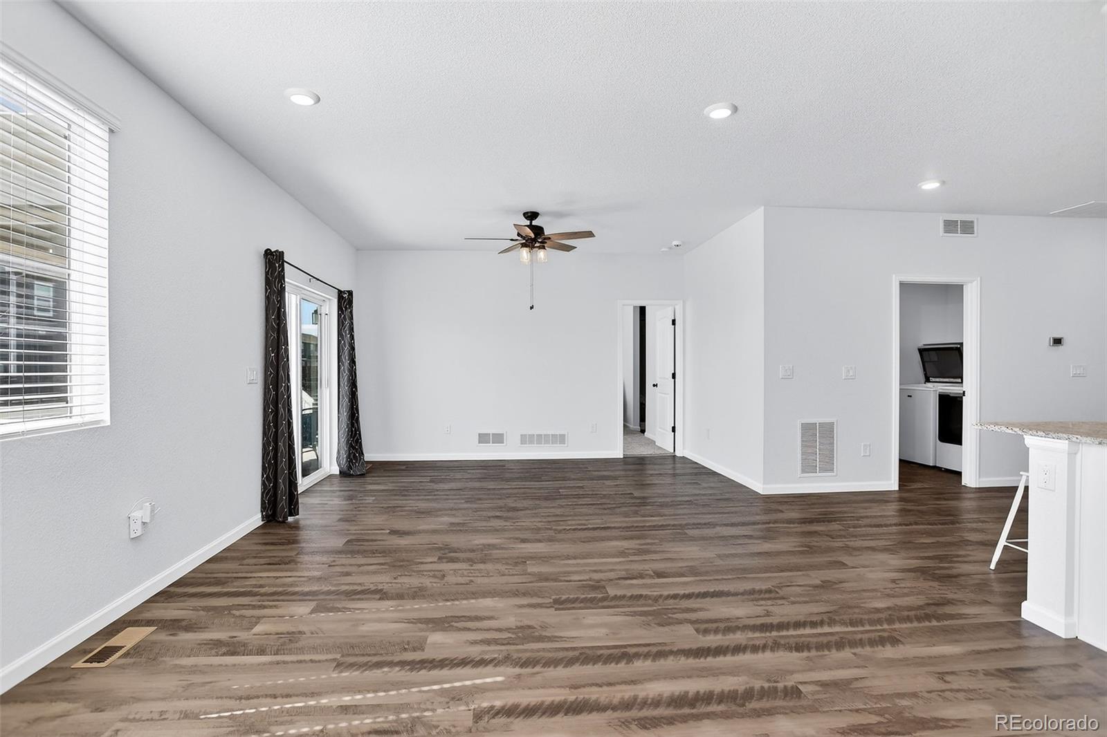 MLS Image #21 for 26898 e 1st place,aurora, Colorado