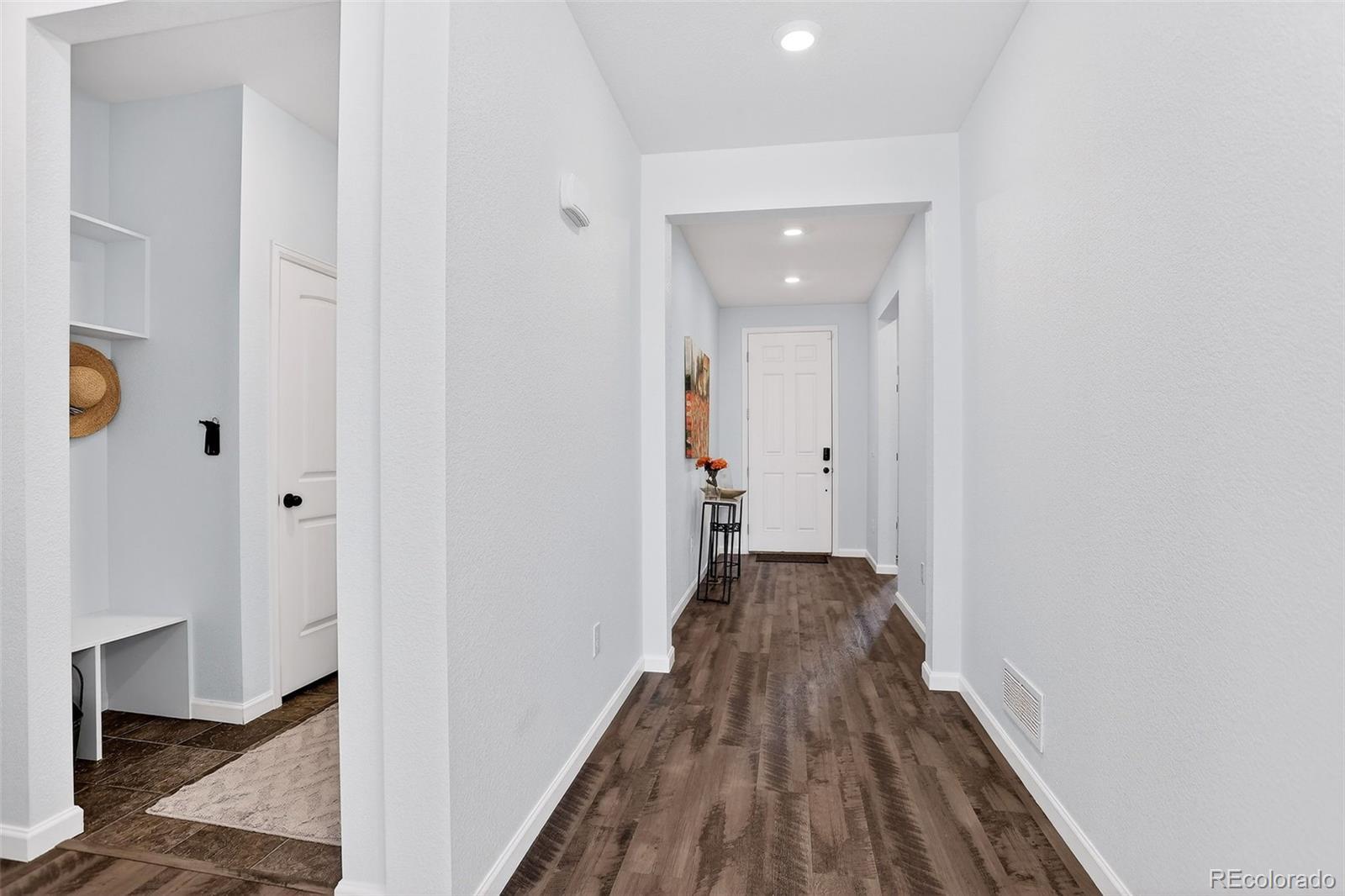 MLS Image #7 for 26898 e 1st place,aurora, Colorado