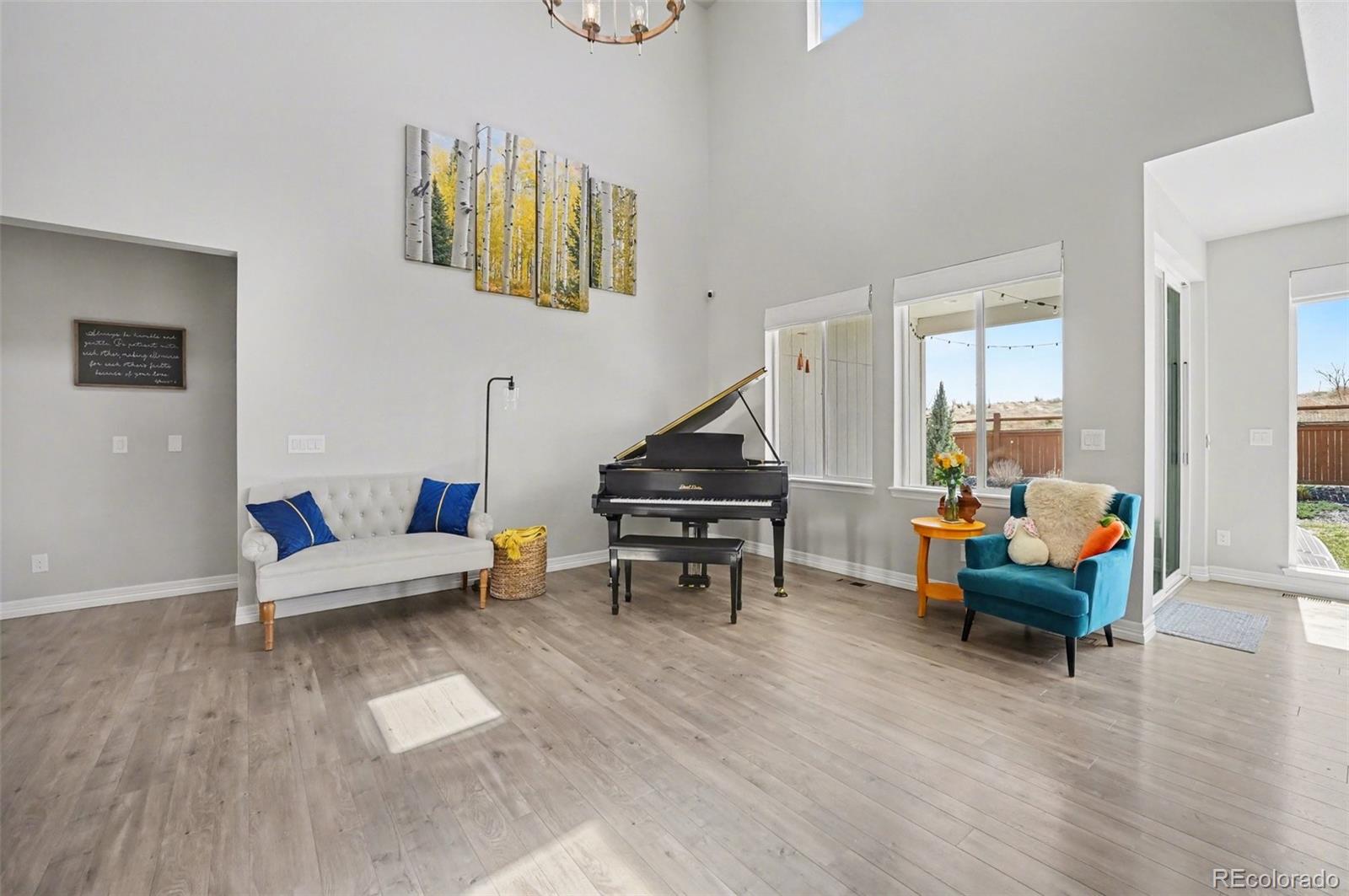 MLS Image #4 for 18860 w 92nd drive,arvada, Colorado