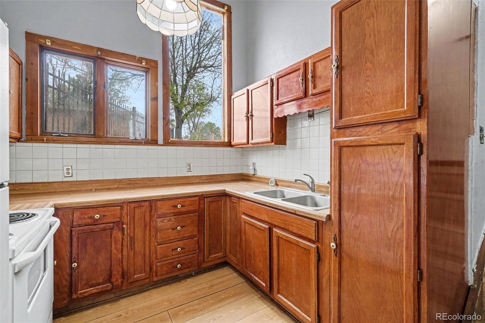 MLS Image #12 for 804 s denver avenue,fort lupton, Colorado