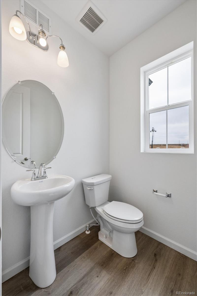 MLS Image #10 for 21353 e 67th avenue,aurora, Colorado