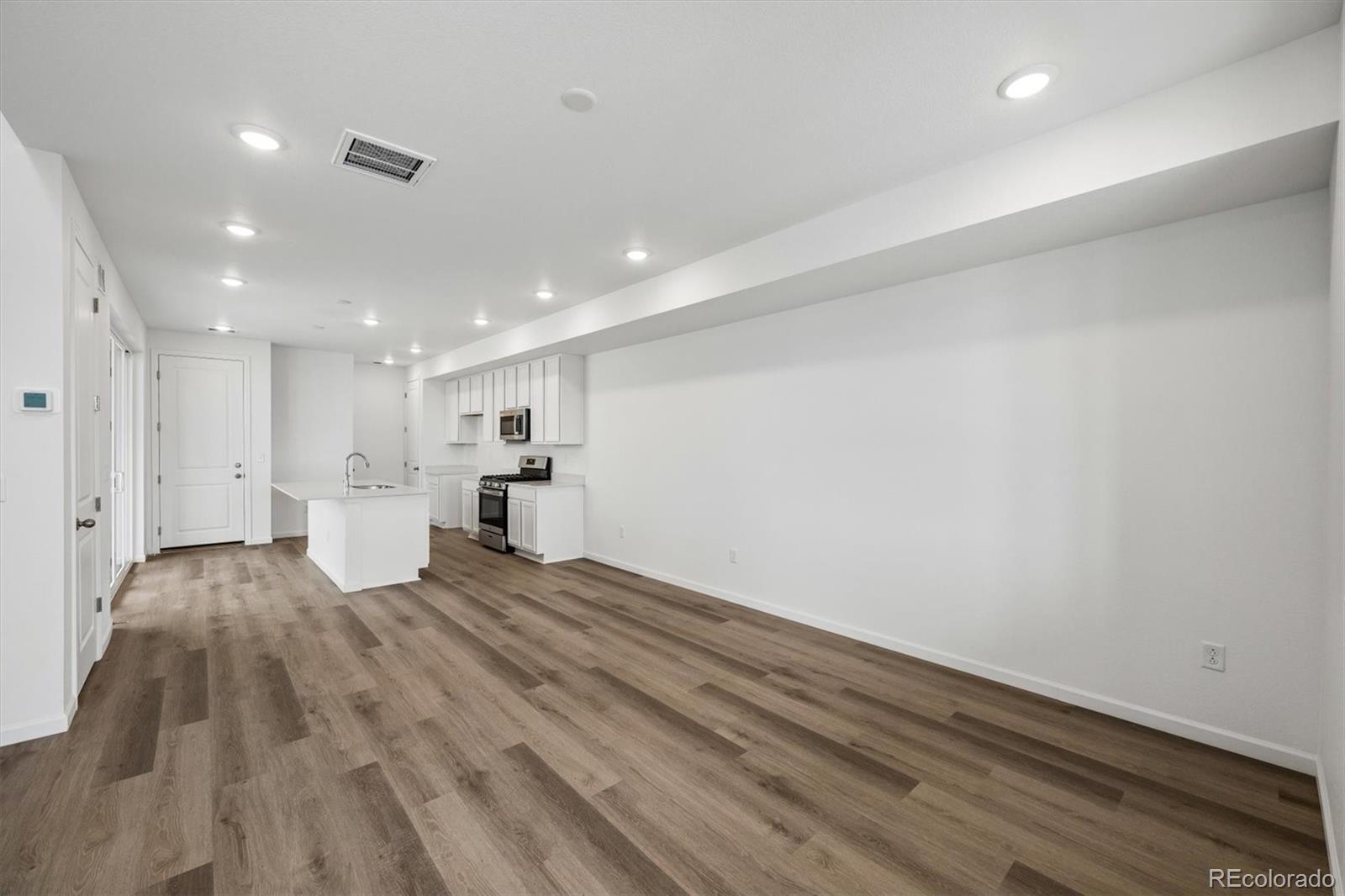 MLS Image #3 for 21353 e 67th avenue,aurora, Colorado