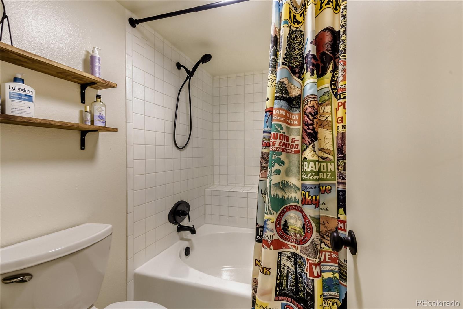 MLS Image #14 for 15594 e arizona avenue,aurora, Colorado