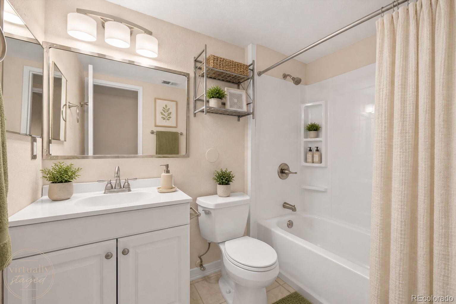 MLS Image #17 for 1792 s pitkin circle,aurora, Colorado