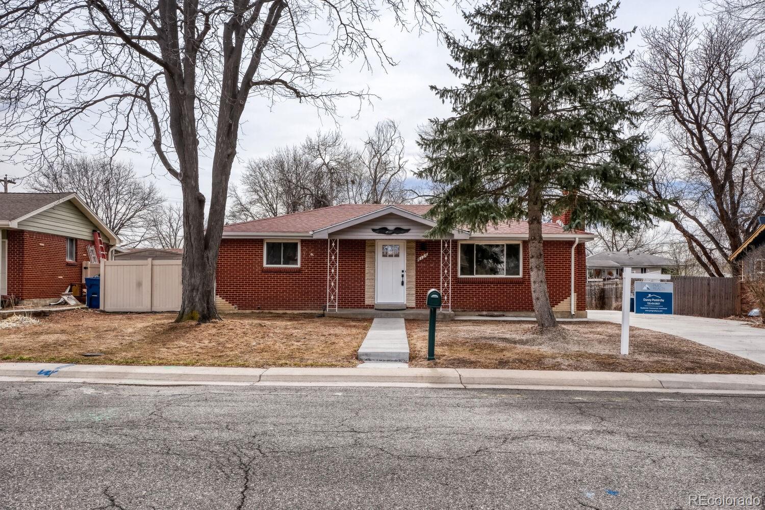 MLS Image #2 for 8126  benton way,arvada, Colorado