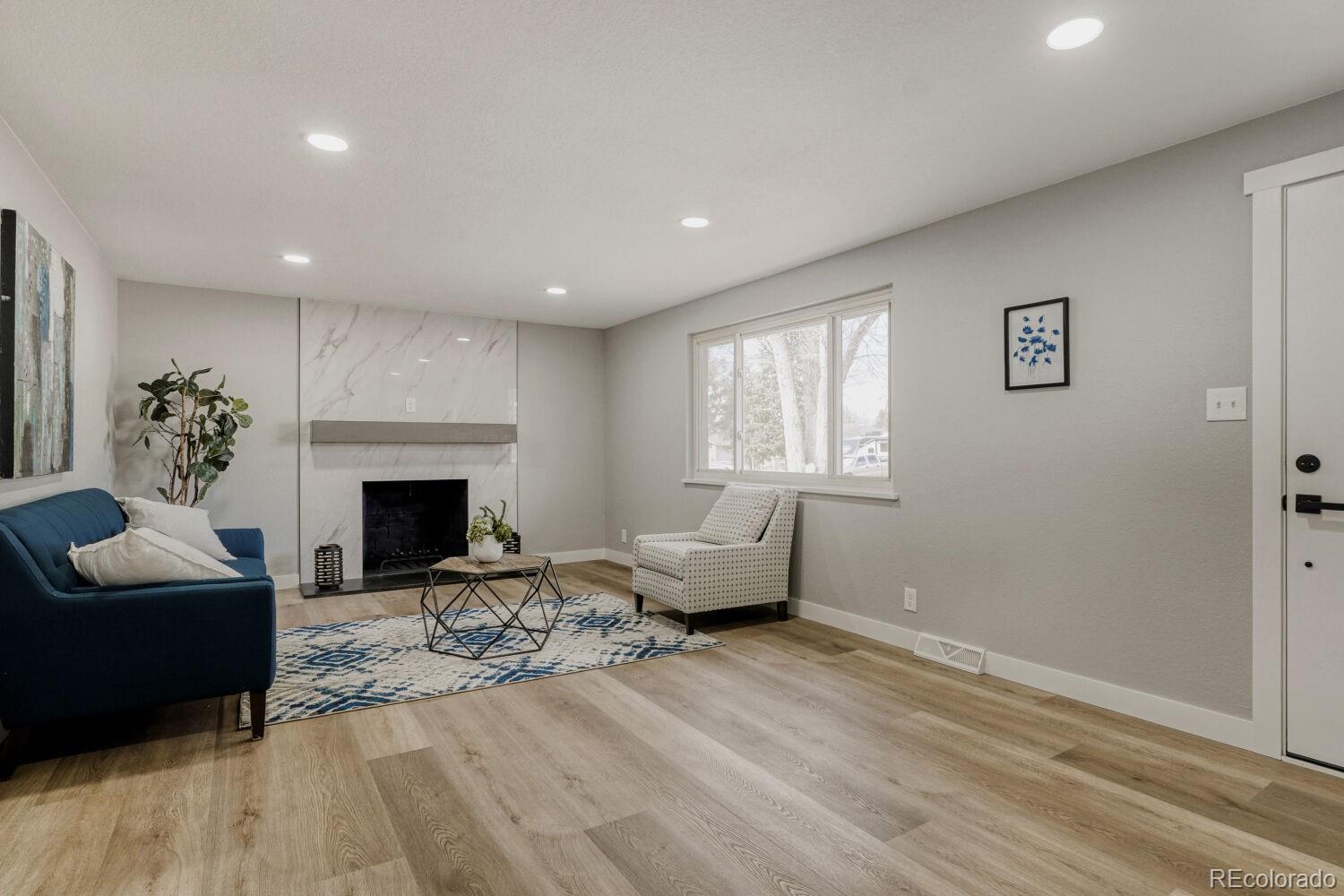 MLS Image #3 for 8126  benton way,arvada, Colorado