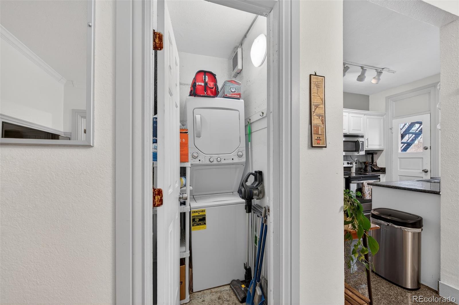 MLS Image #17 for 1376 n pearl street 203,denver, Colorado