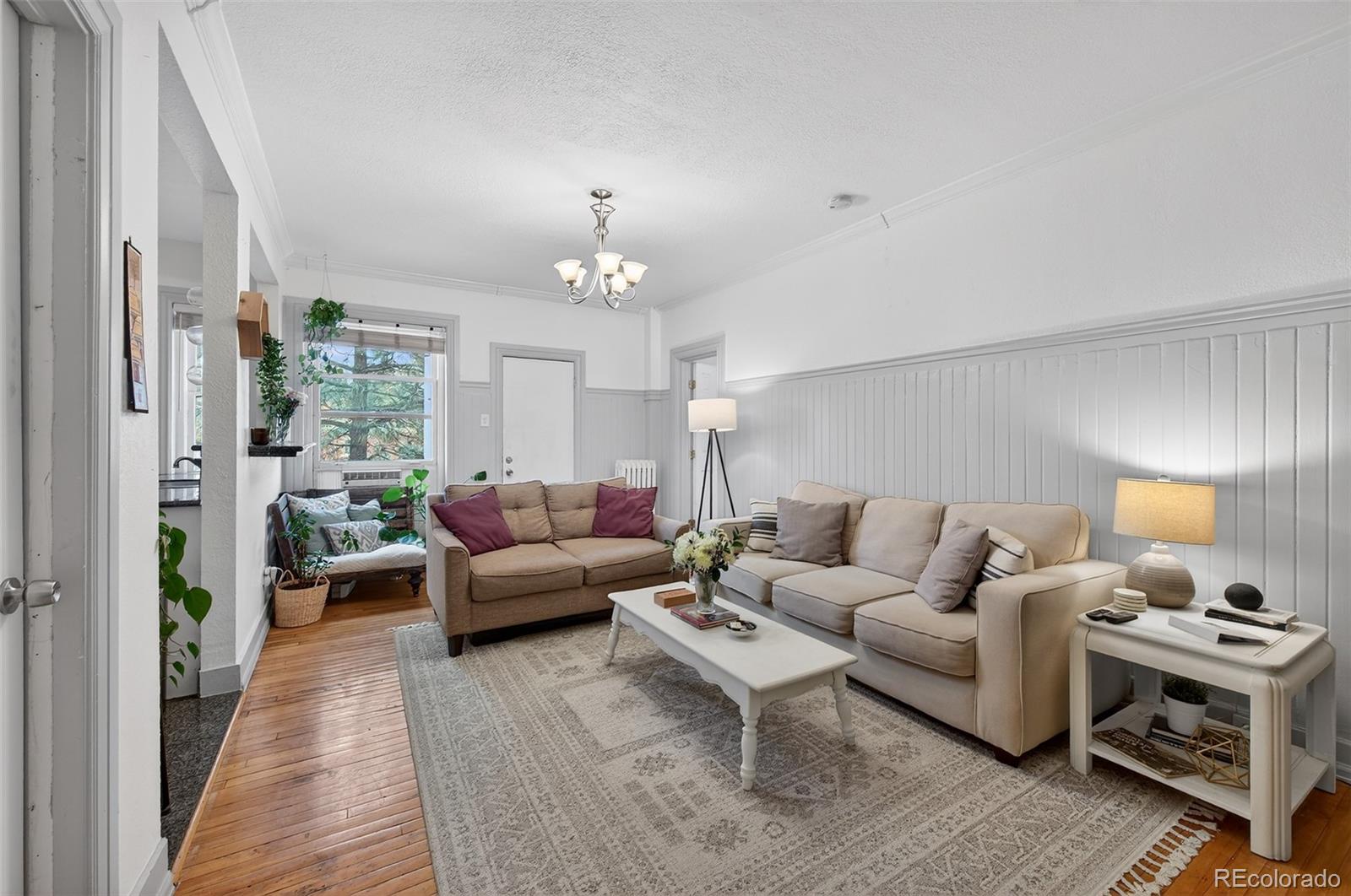 MLS Image #5 for 1376 n pearl street 203,denver, Colorado