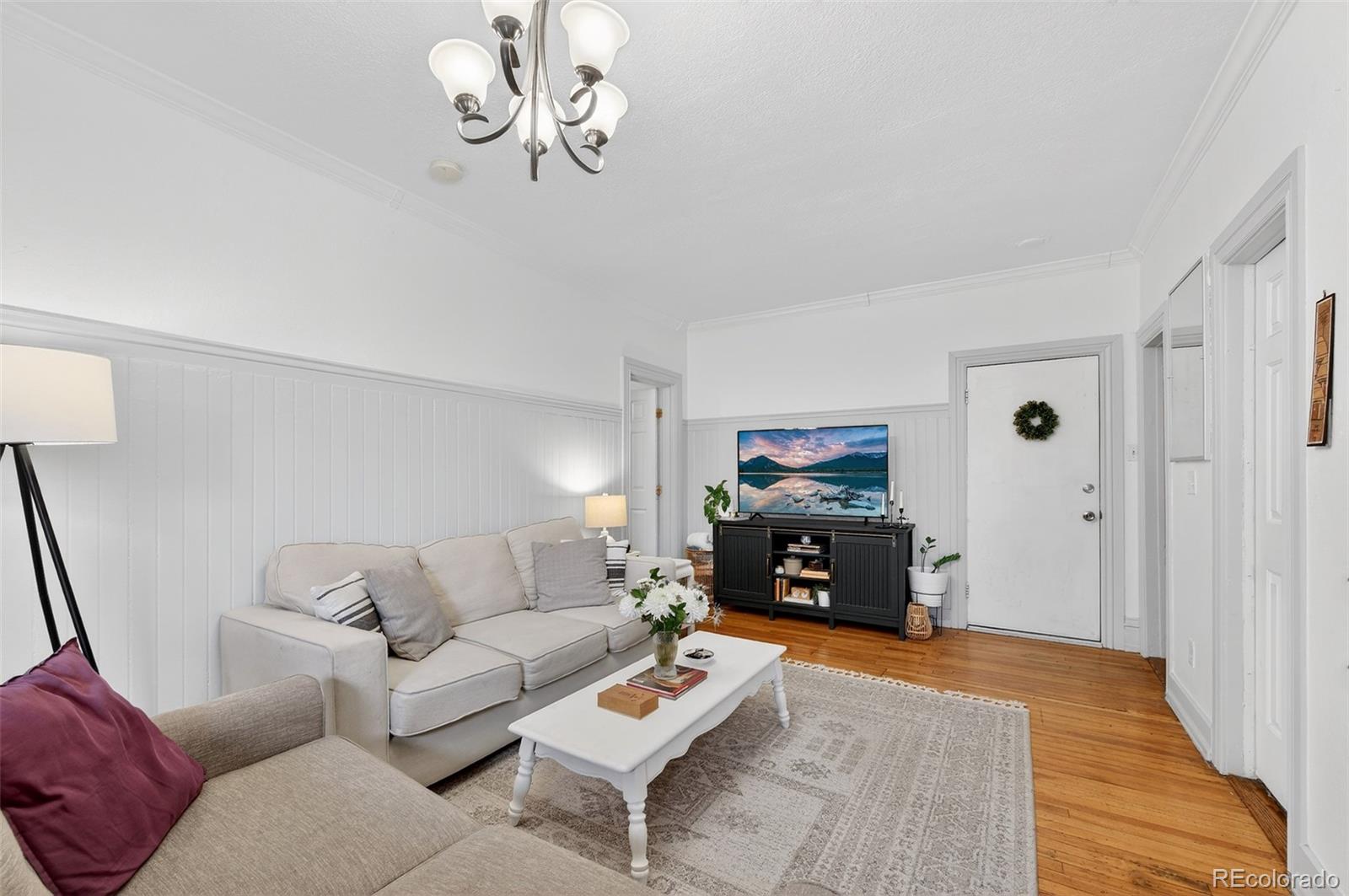 MLS Image #7 for 1376 n pearl street 203,denver, Colorado