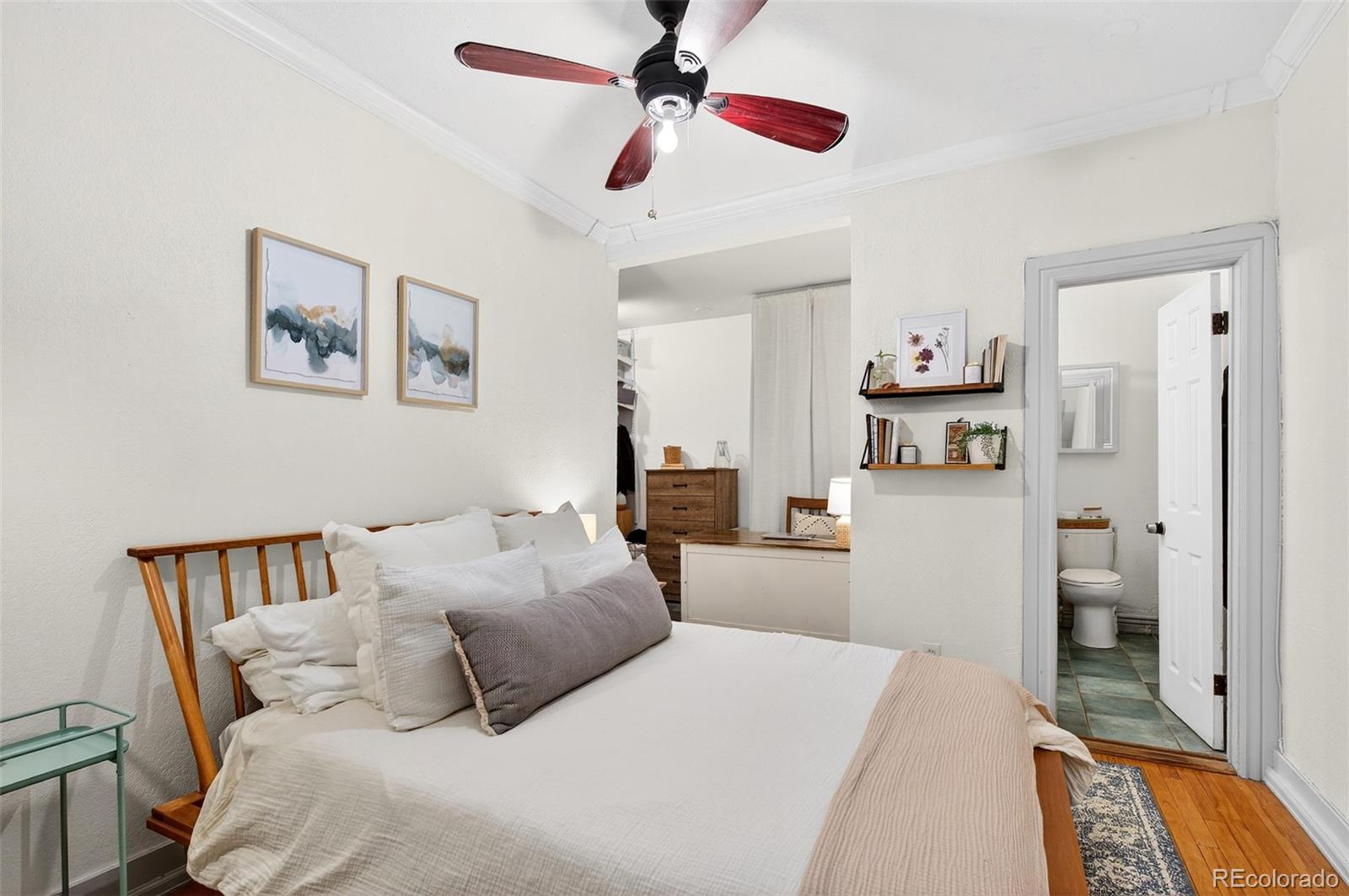 MLS Image #9 for 1376 n pearl street 203,denver, Colorado