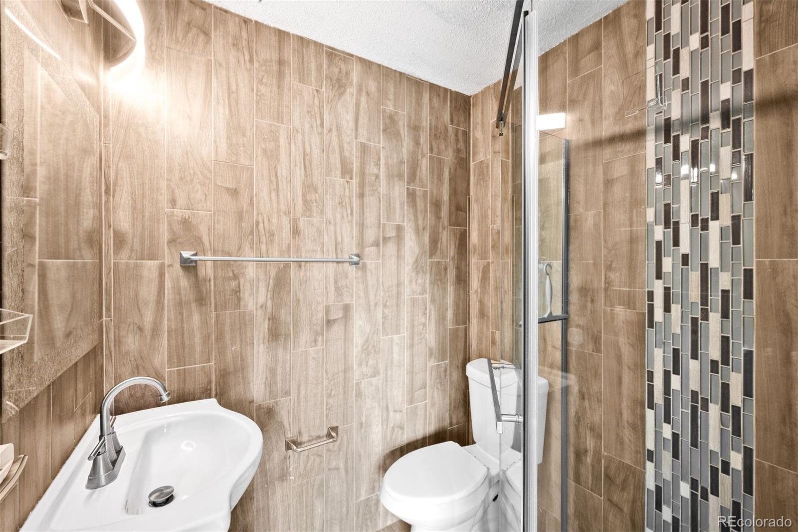 MLS Image #23 for 808 s umatilla way,denver, Colorado