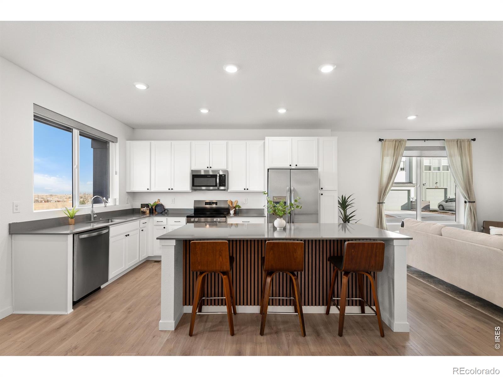 MLS Image #11 for 14551 w 91st lane a,arvada, Colorado