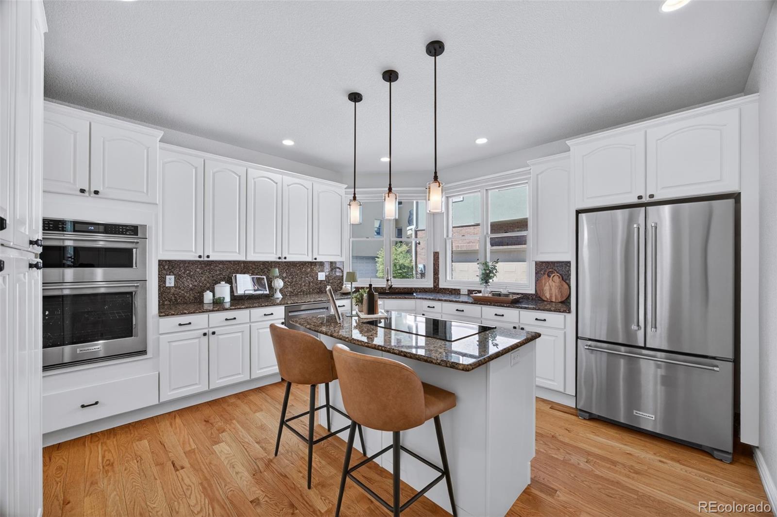 MLS Image #11 for 685 n clarkson street,denver, Colorado