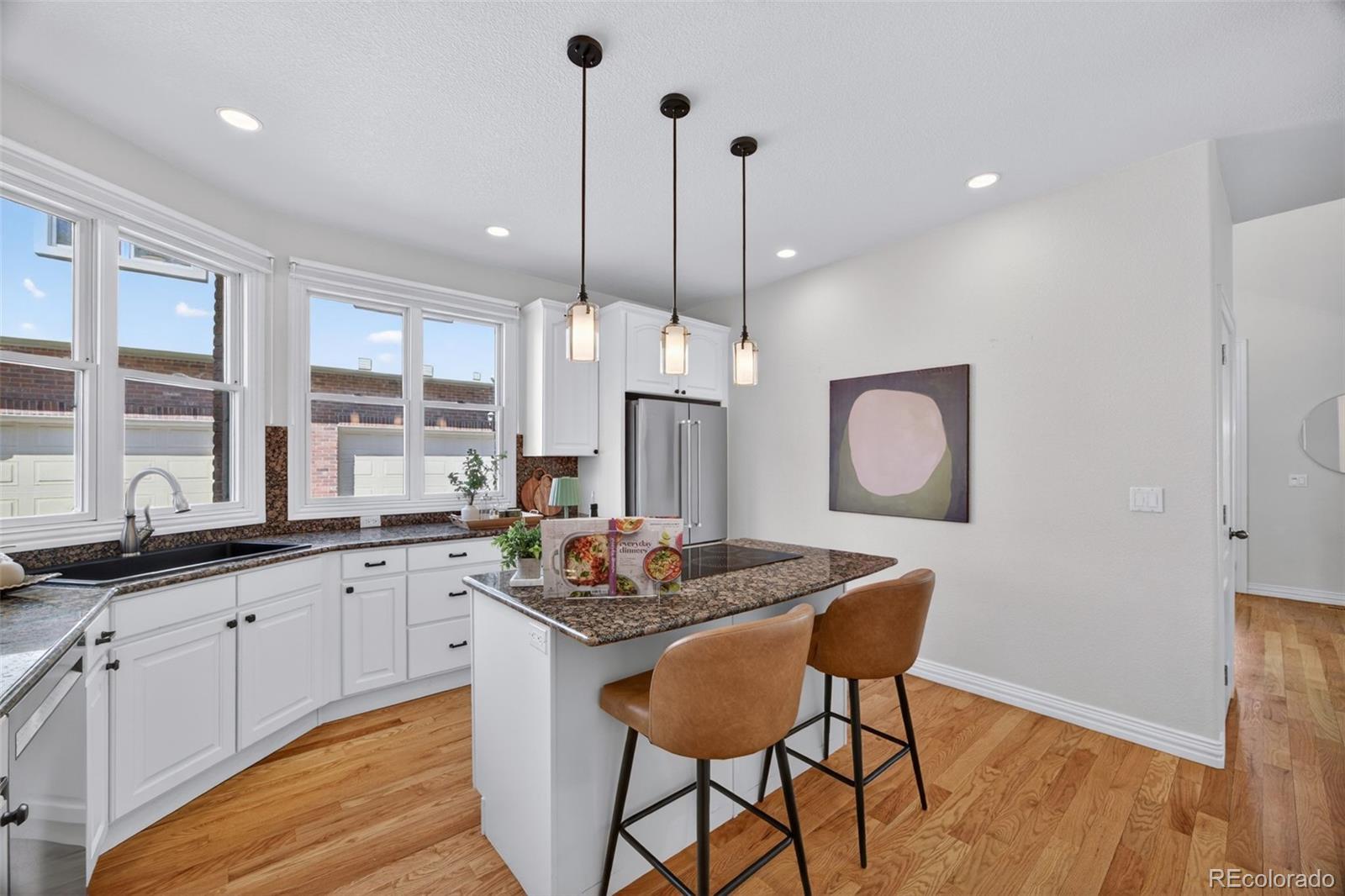 MLS Image #14 for 685 n clarkson street,denver, Colorado