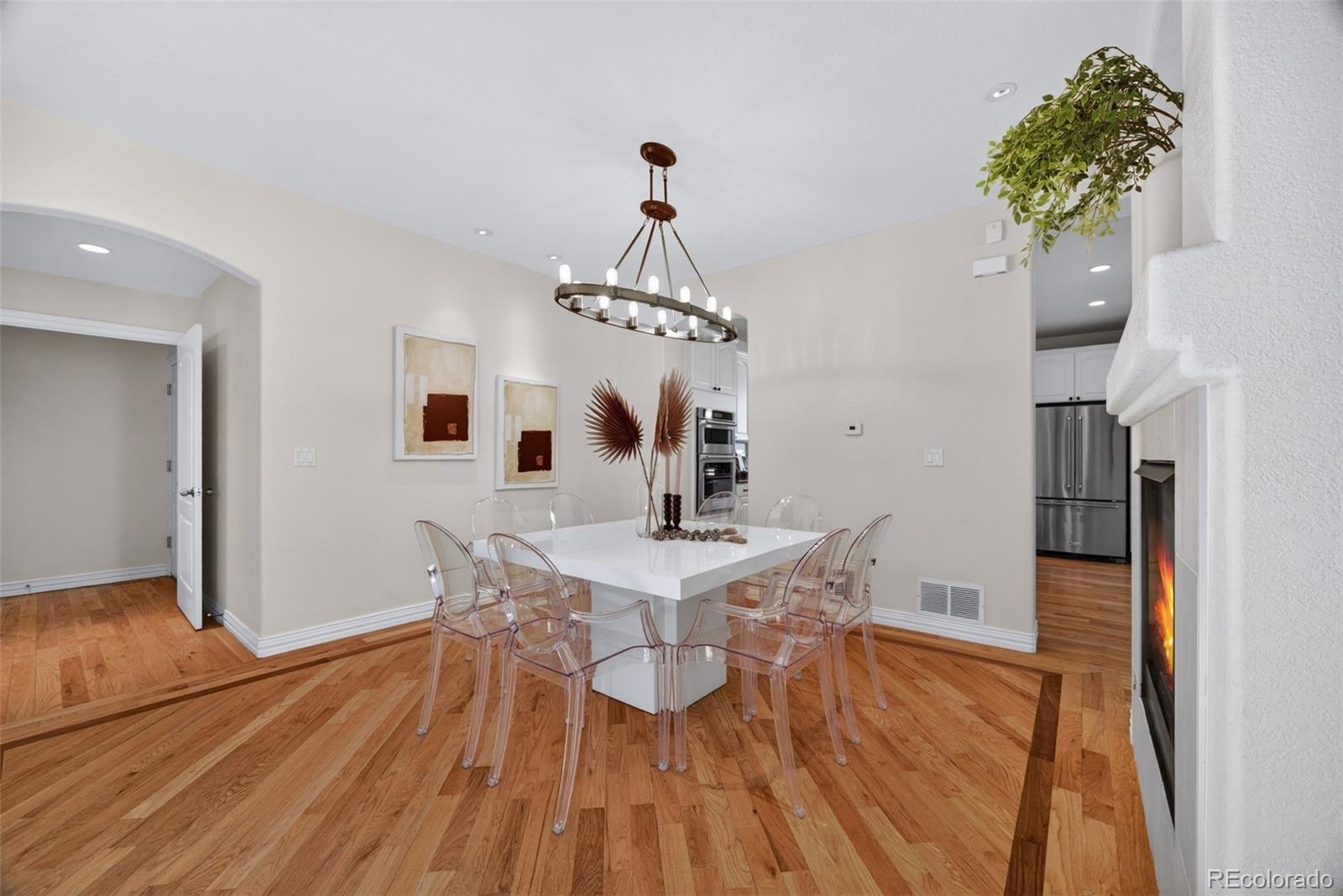 MLS Image #15 for 685 n clarkson street,denver, Colorado