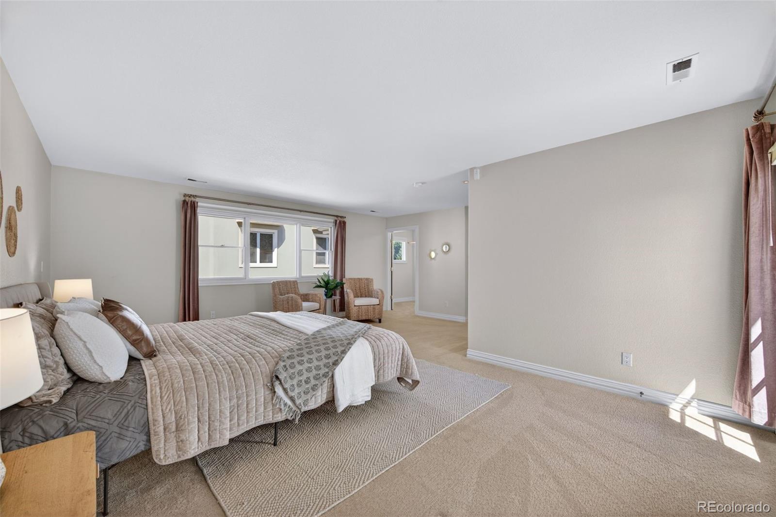 MLS Image #23 for 685 n clarkson street,denver, Colorado