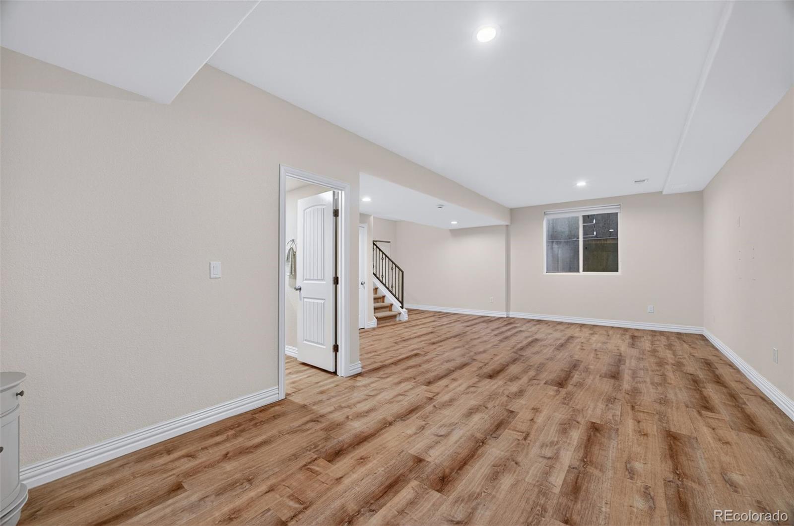 MLS Image #40 for 685 n clarkson street,denver, Colorado