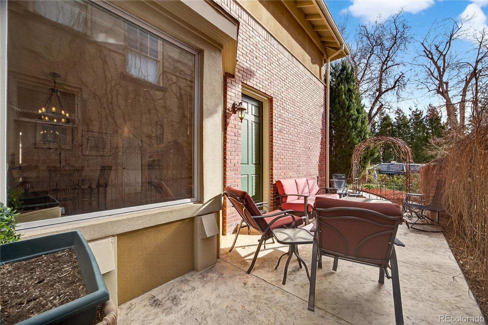 MLS Image #42 for 685 n clarkson street,denver, Colorado