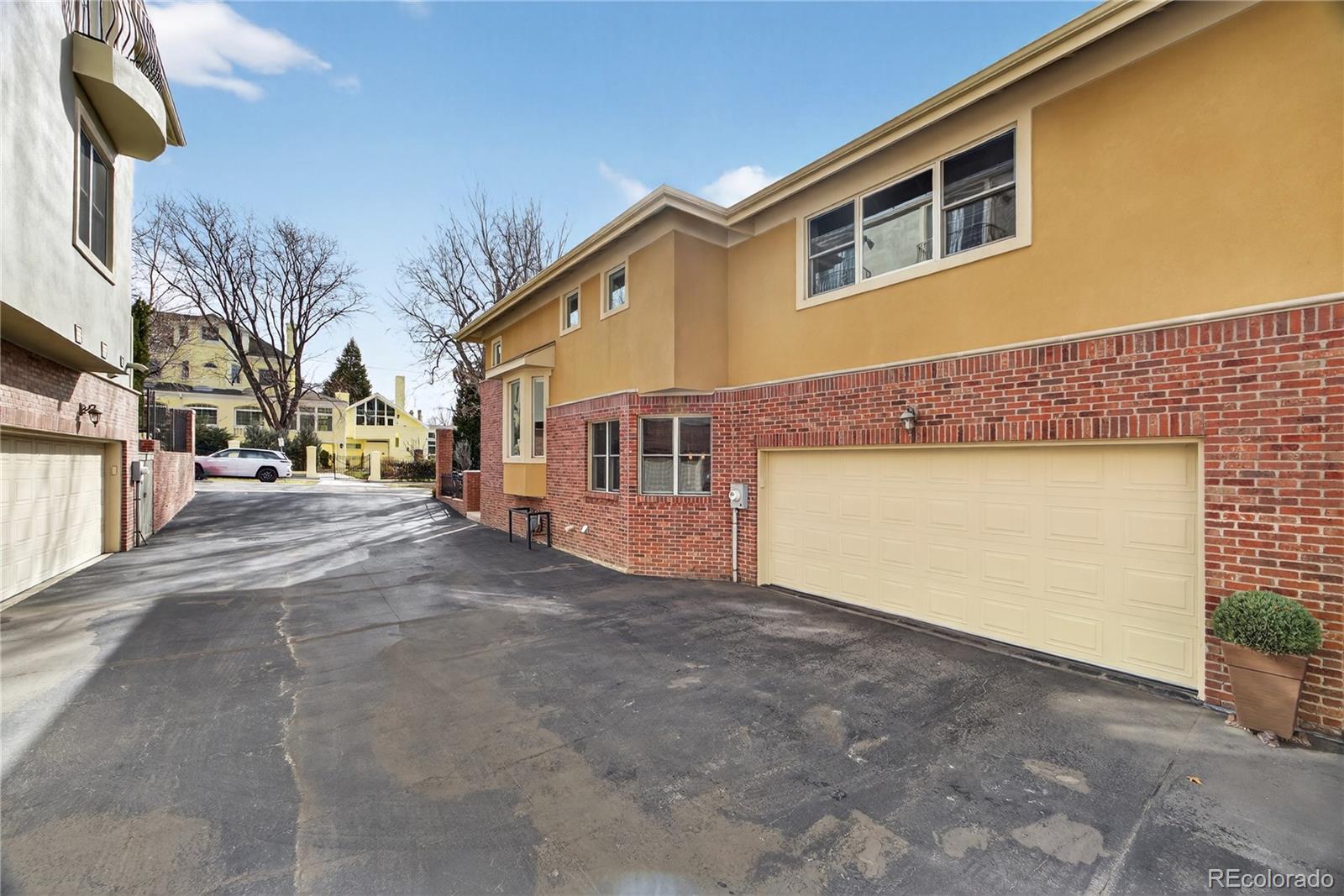 MLS Image #43 for 685 n clarkson street,denver, Colorado