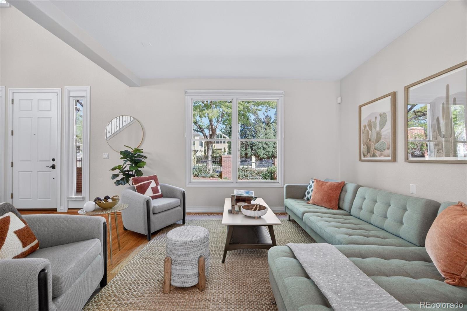 MLS Image #8 for 685 n clarkson street,denver, Colorado