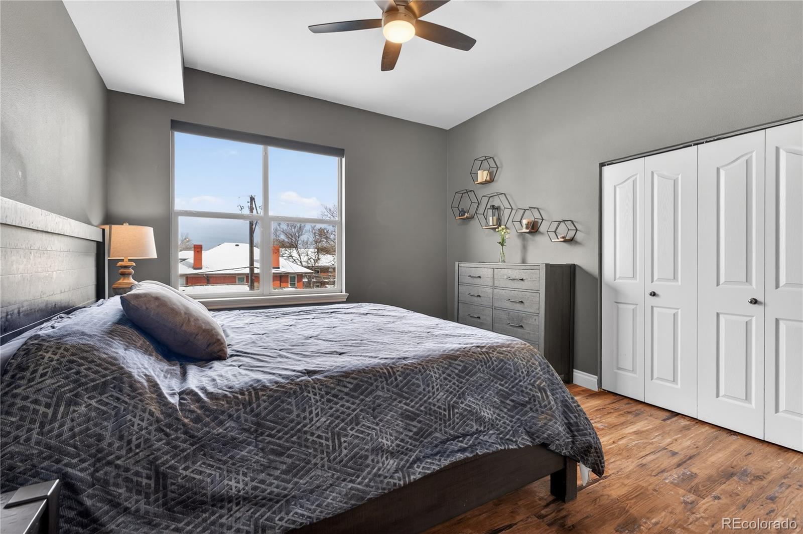 MLS Image #20 for 1700 n emerson street,denver, Colorado