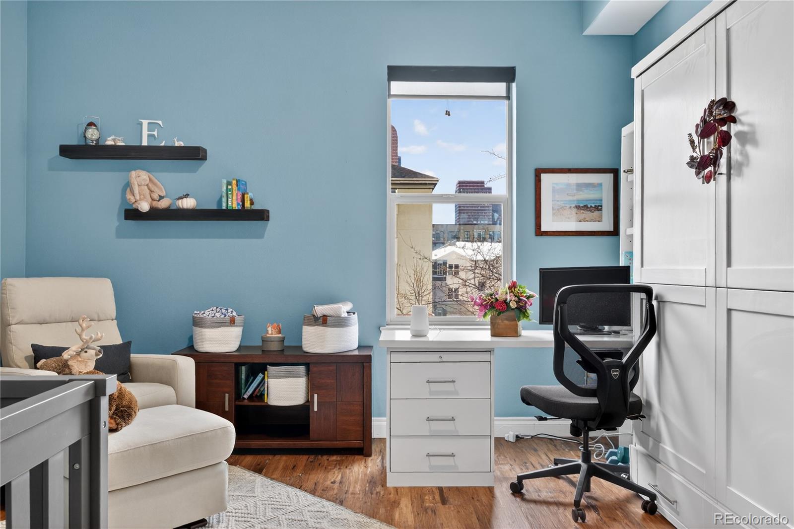 MLS Image #26 for 1700 n emerson street,denver, Colorado