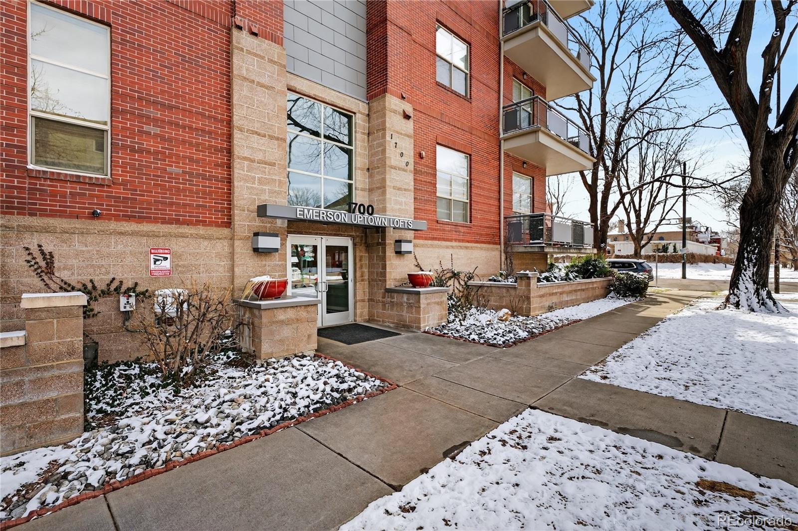 MLS Image #37 for 1700 n emerson street,denver, Colorado