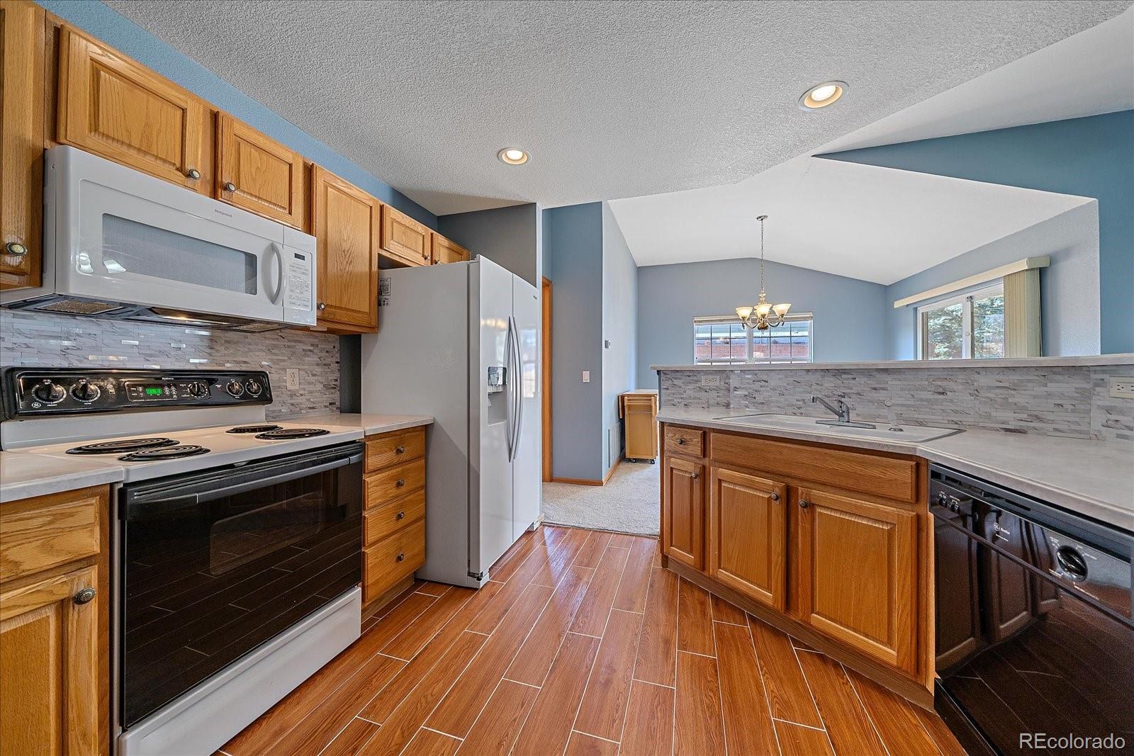 MLS Image #13 for 7659 s biloxi way,aurora, Colorado