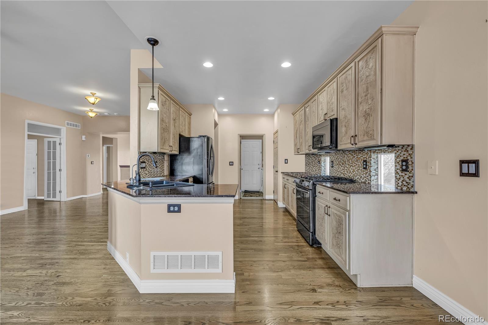 MLS Image #11 for 11361  sun prairie court,parker, Colorado