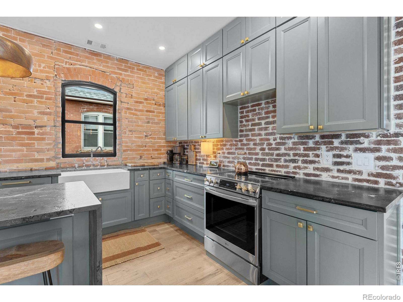 MLS Image #19 for 946  portland place,boulder, Colorado