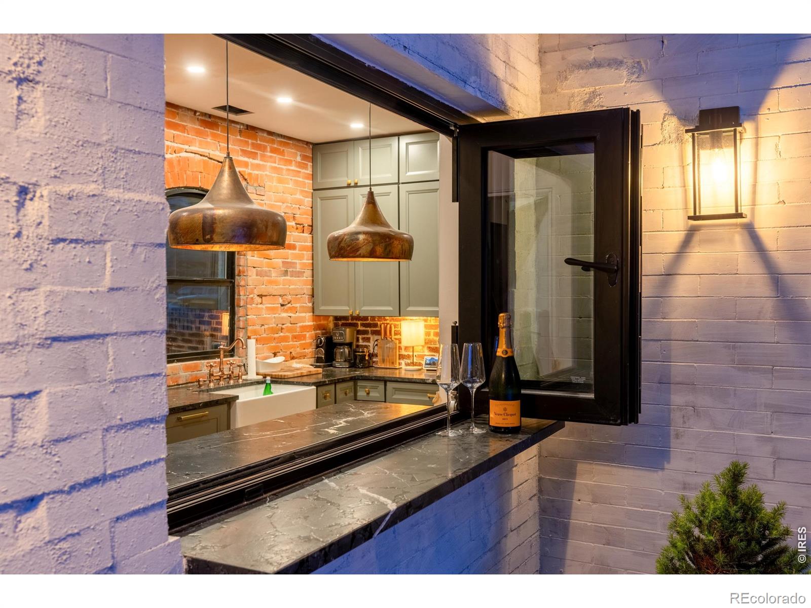 MLS Image #7 for 946  portland place,boulder, Colorado