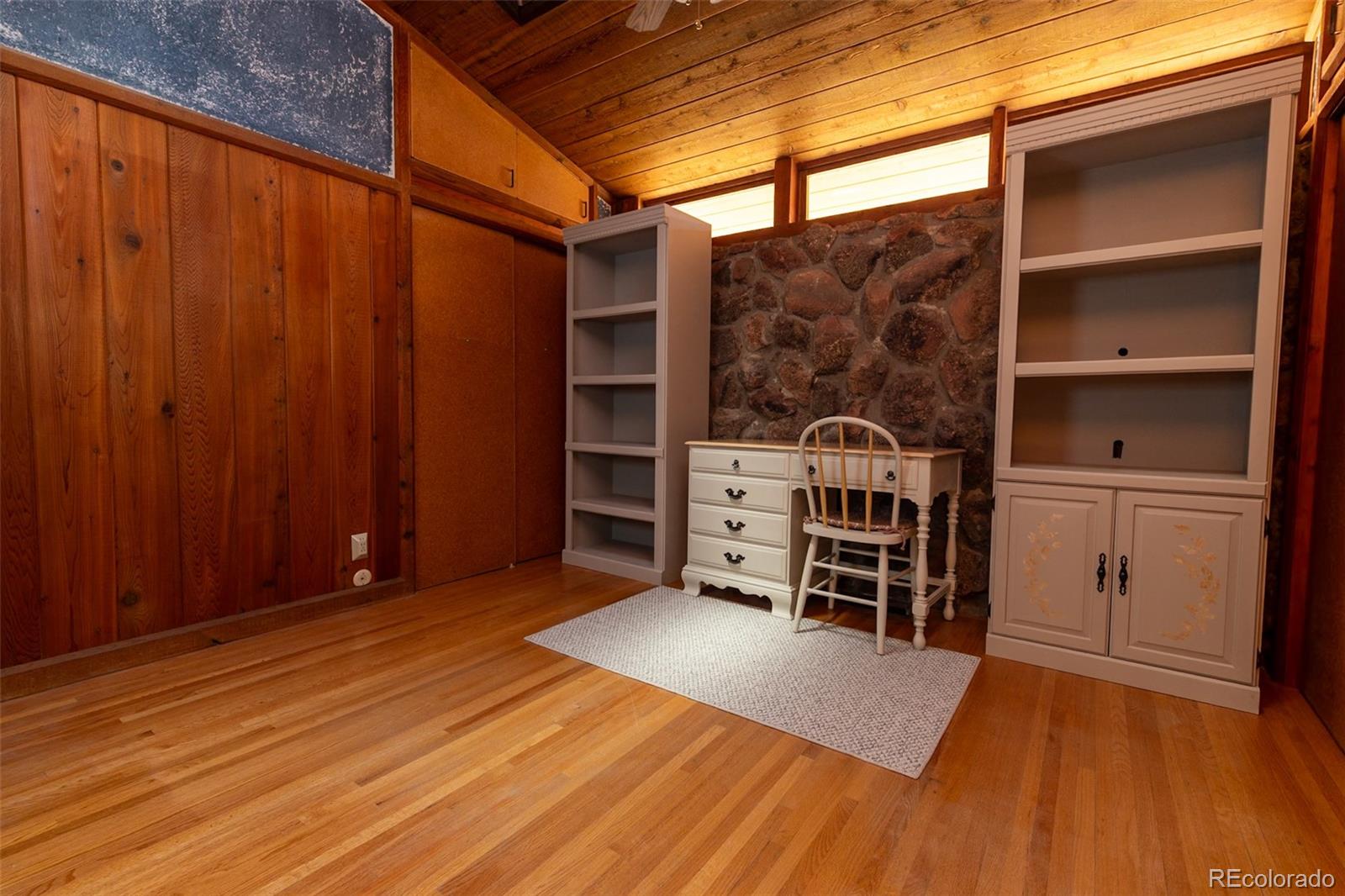 MLS Image #11 for 414  chamberlin place,colorado springs, Colorado